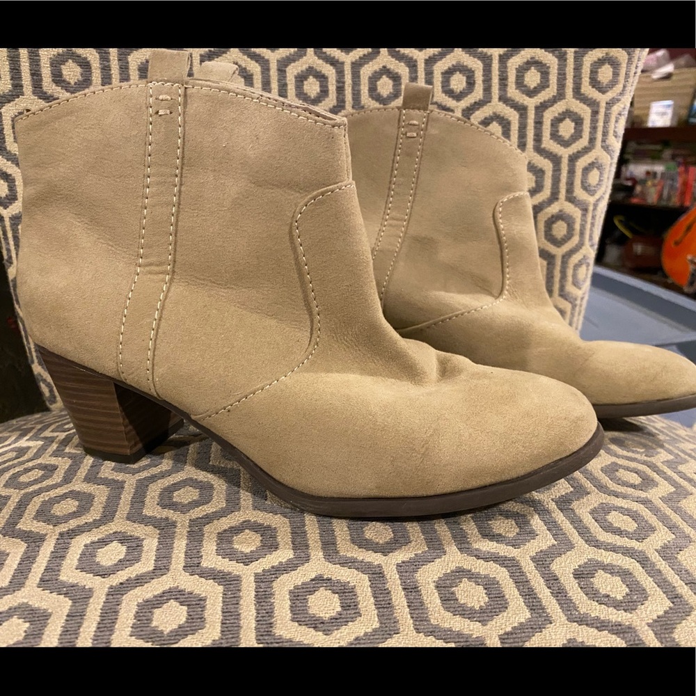 Old navy short heeled booties! Hardly worn